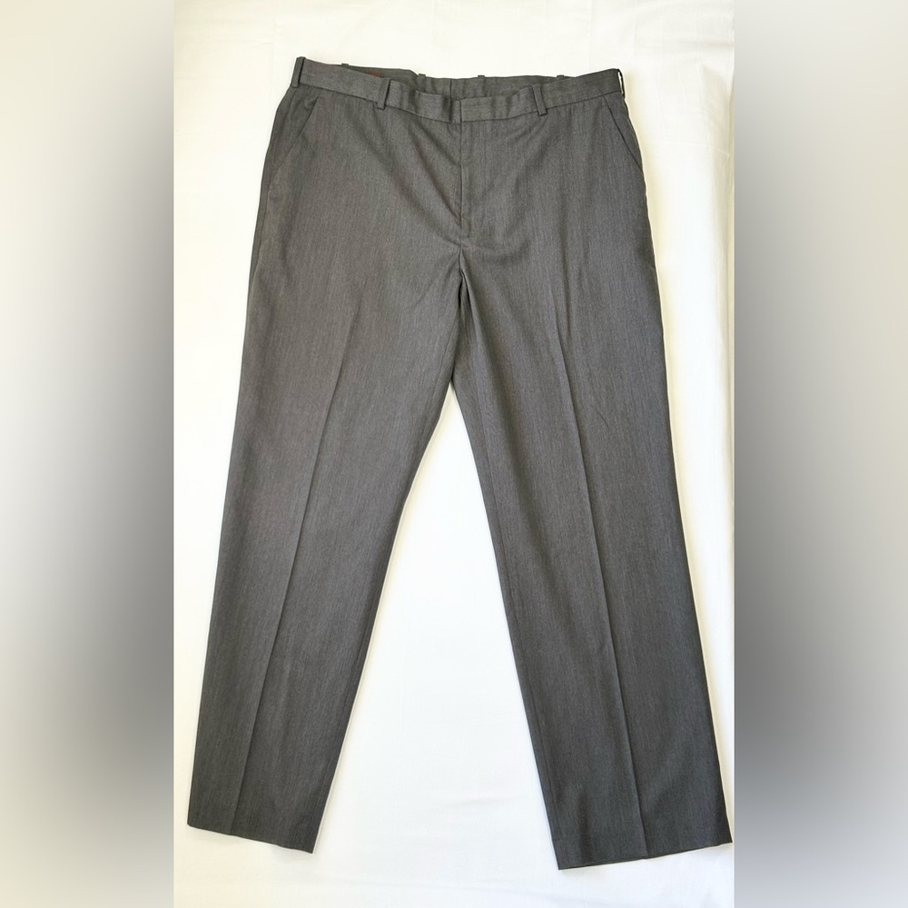 Perry Ellis Classic Fit Dress Pants 40x32 Gray Herringbone Career Office
